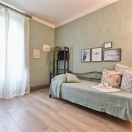 Duomo & Palazzo Reale Charming Apartamento